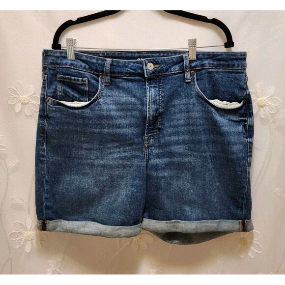Old Navy Womens 16 Blue Jean Shorts Denim High-Rise OG Straight Timeless Cuffed - Picture 1 of 16